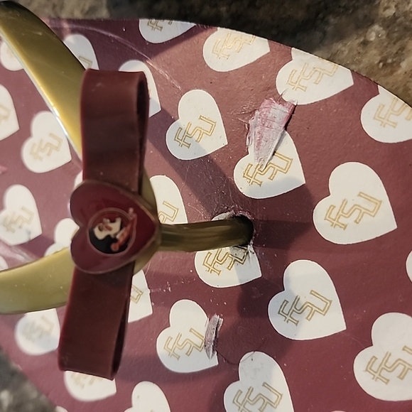 NWT FSU Flip-flops - Picture 3 of 5